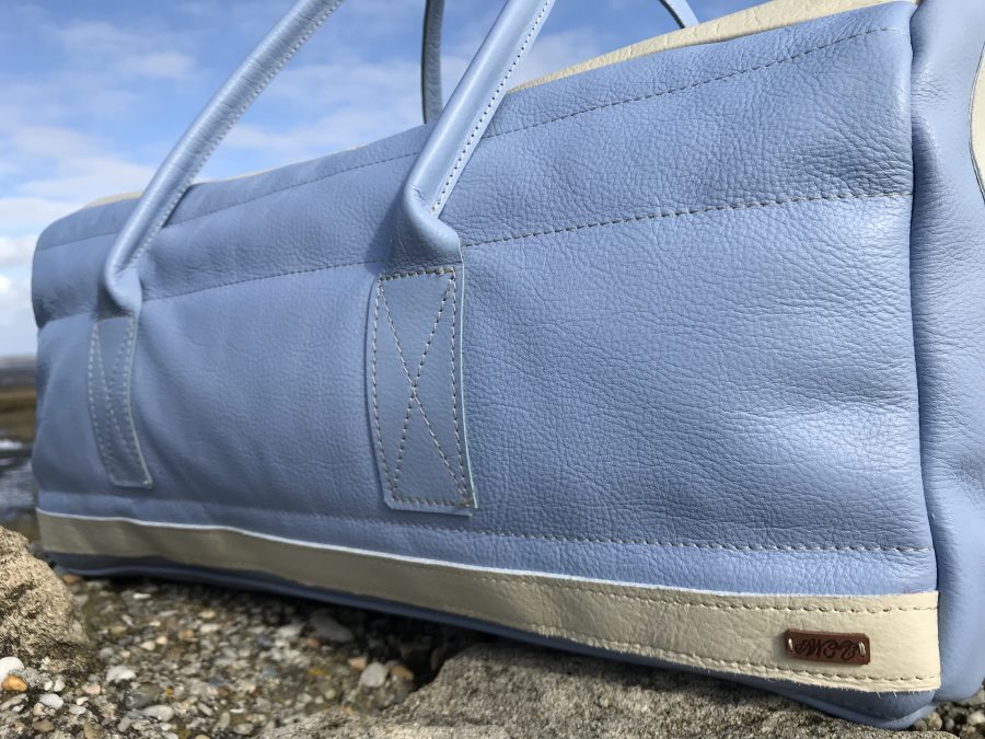 4E83E170-8F6C-423F-892D-FE2386A3D667