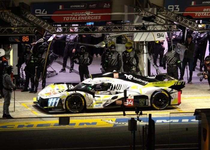 Midnight Pitstop - Bâche déco 24H du Mans -Peugeot-9X8